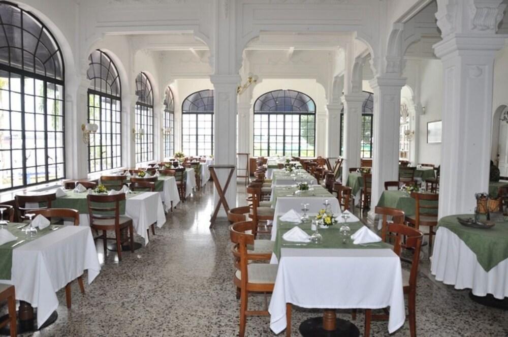 Hotel Tequendama Inn Estacion Буенавентура Екстер'єр фото