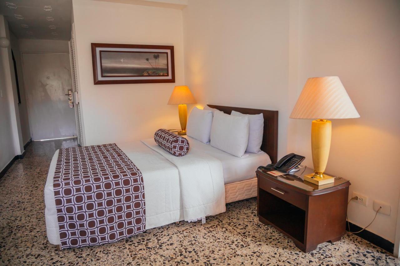 Hotel Tequendama Inn Estacion Буенавентура Екстер'єр фото