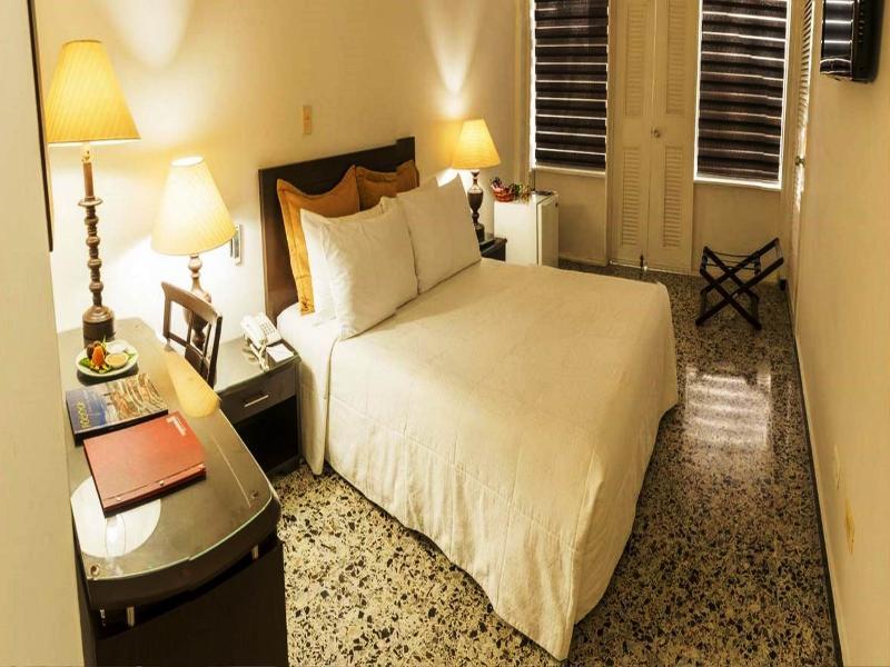 Hotel Tequendama Inn Estacion Буенавентура Екстер'єр фото